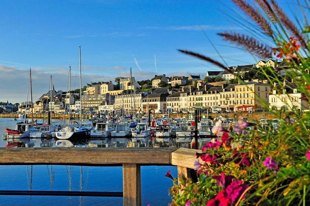 Grande Maison Spacieuse Et Lumineuse Tout Confort Plozevet France