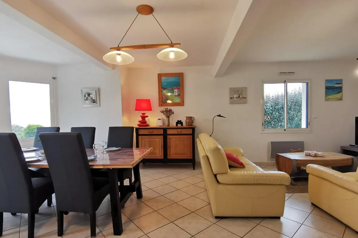 Grande Maison Spacieuse Et Lumineuse Tout Confort Plozevet Holiday home